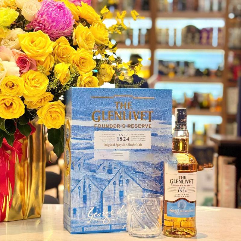 Ảnh thực tế Rượu The Glenlivet Founder's Reserve hộp quà tết 2026