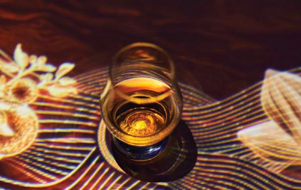 Quá trình thử nếm các loại rượu Chivas Regal năm 2026